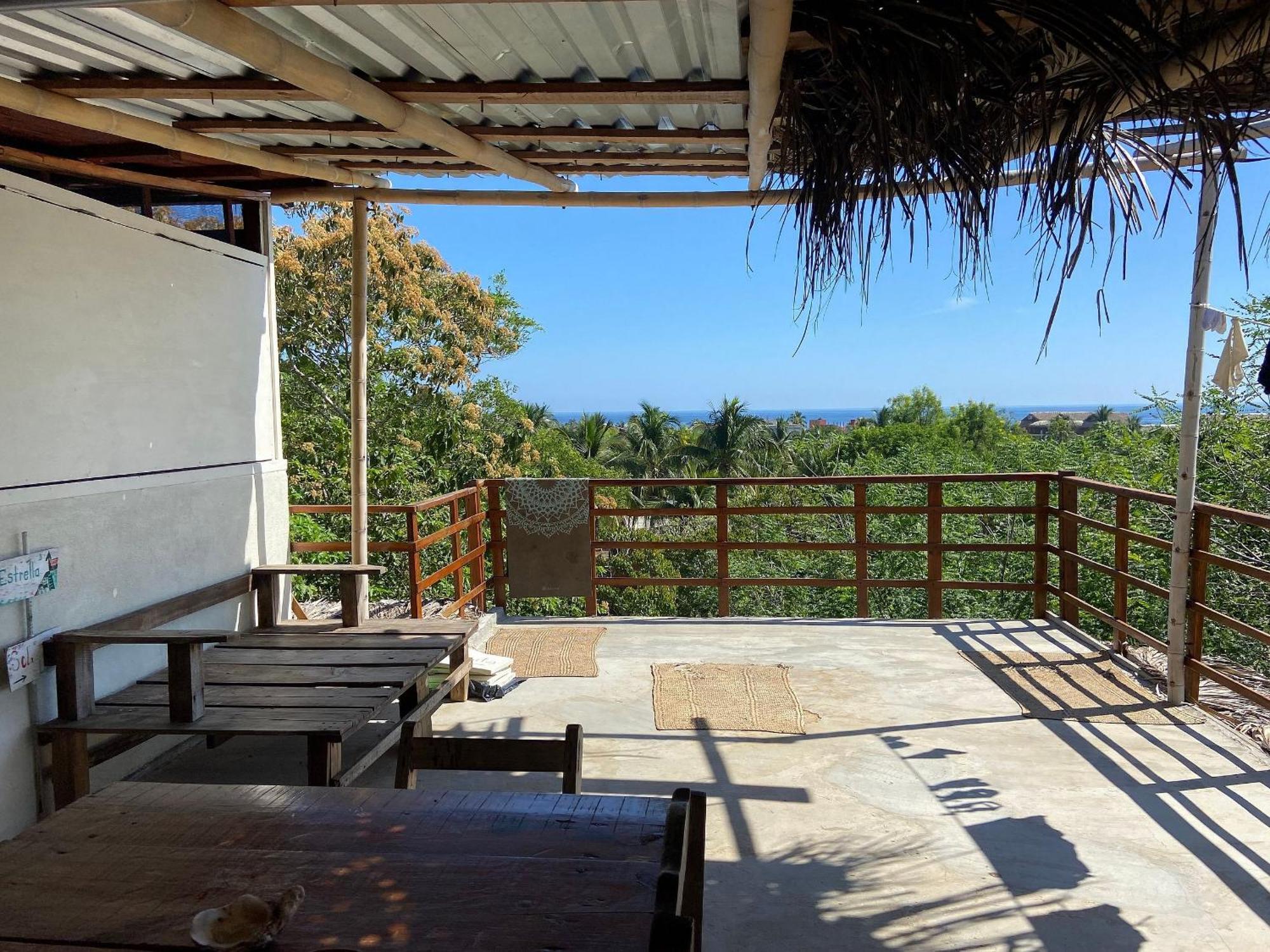Mixtli Ecohouse, Habitaciones Sol & Luna - Starlink Internet San Pedro Pochutla Esterno foto